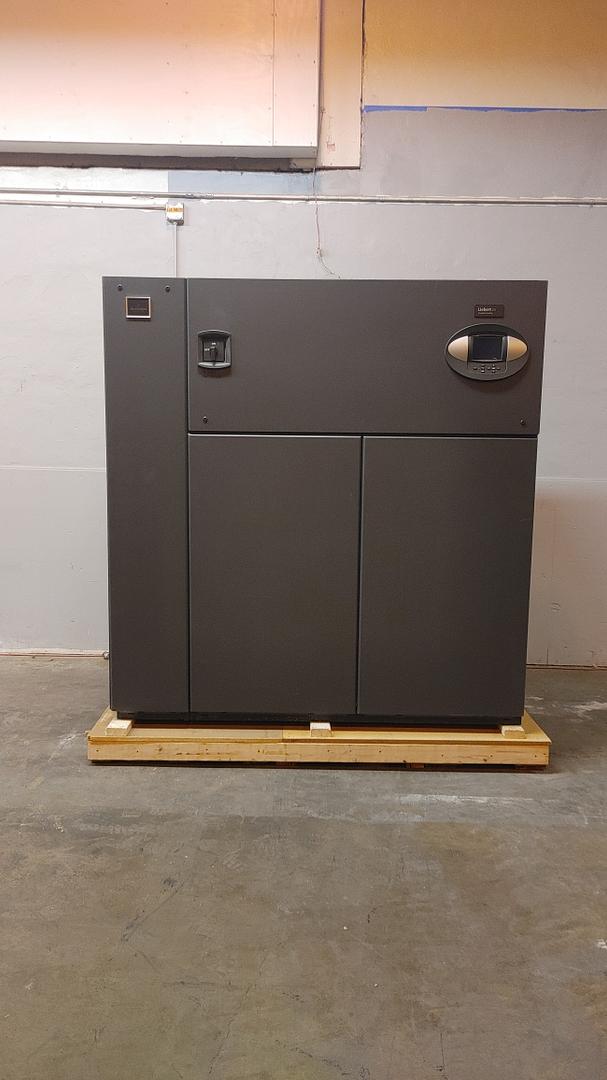 12 Ton Liebert DS042A DA000763A CRAC Downflow (S6LLST12784)