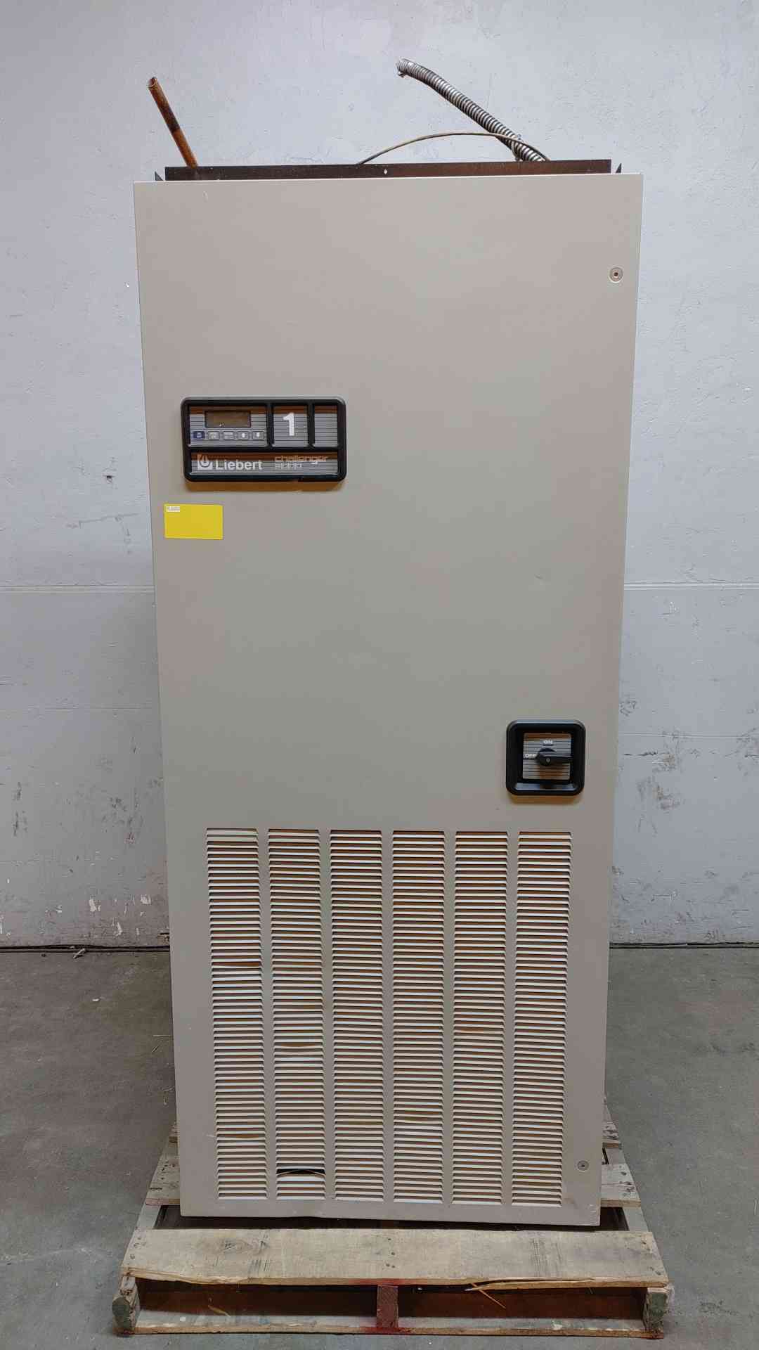 Liebert CRAC Unit 208V 3PH BU067A-CA00