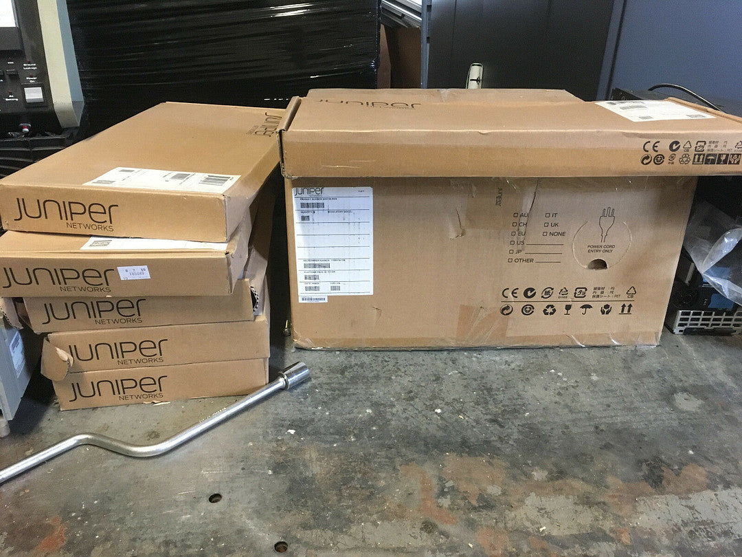 New In Box: Juniper SRX100-RMK Services Gateway Rack Mount Kit (S6LLST0191)(S6LLST0191)