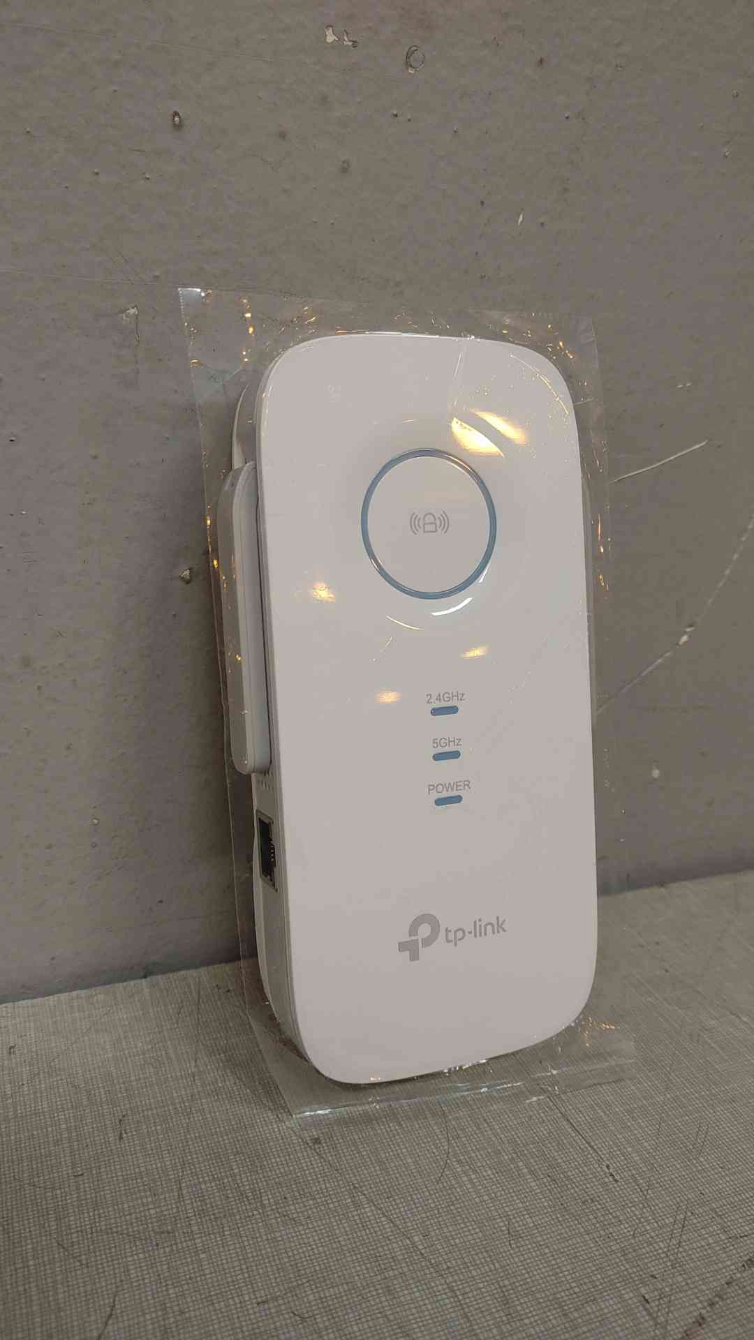 TP-Link Wifi Range Extender AC1750 Up To 12,000Sq.Ft RE450