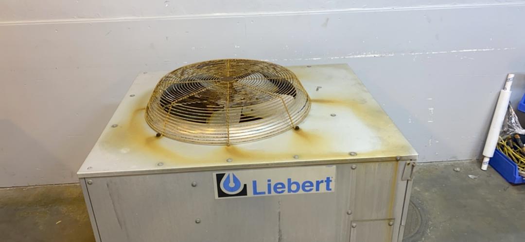 Liebert DCSF083-Z Single Fan Condenser 460V(S6LLST5892)