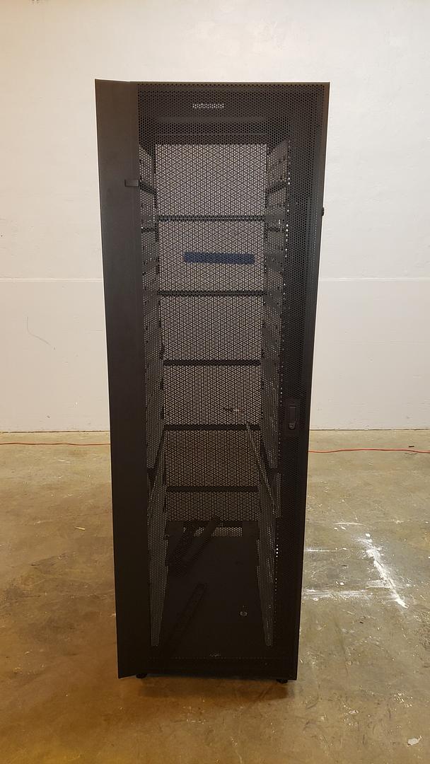 IBM SERVER RACK 9308 Front & Back Door 1 Side(S6LLST11046)