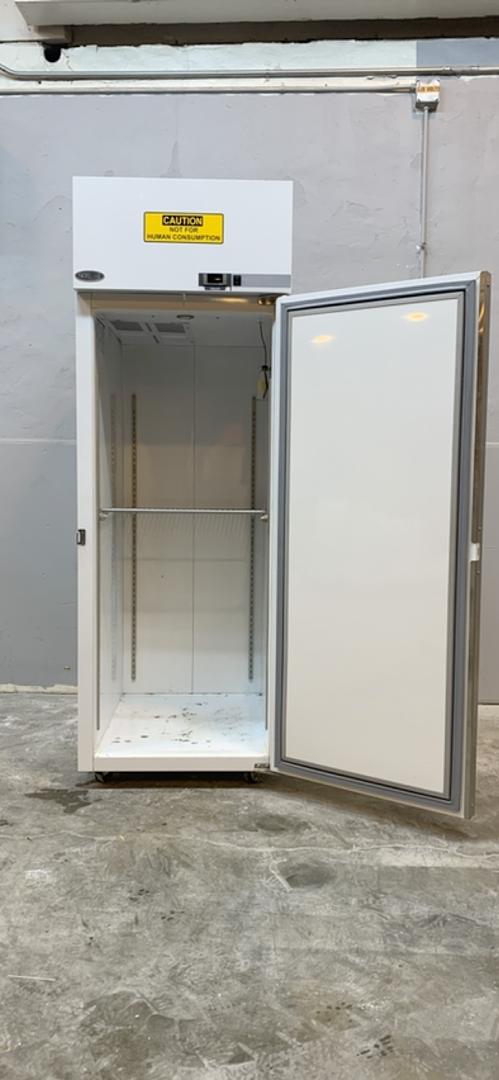 FREEZER NORLAKE SCIENTIFIC NSPF241WWW/0(S6LLST10370)