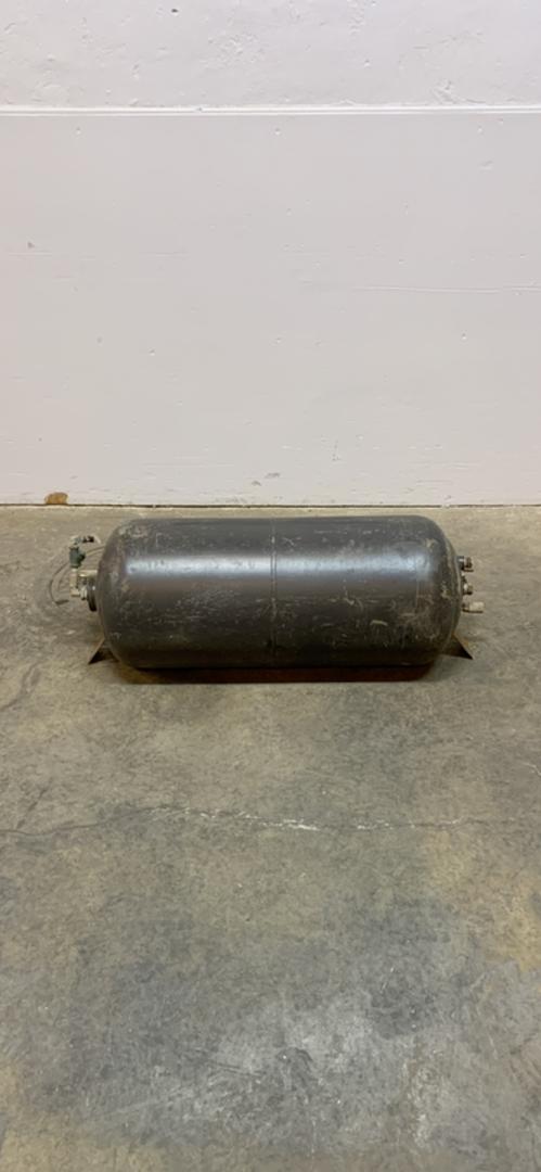 40x13x13 Fuelane Corp Metal Gas Storage Tank w/ Gauge(S6LLST8768)