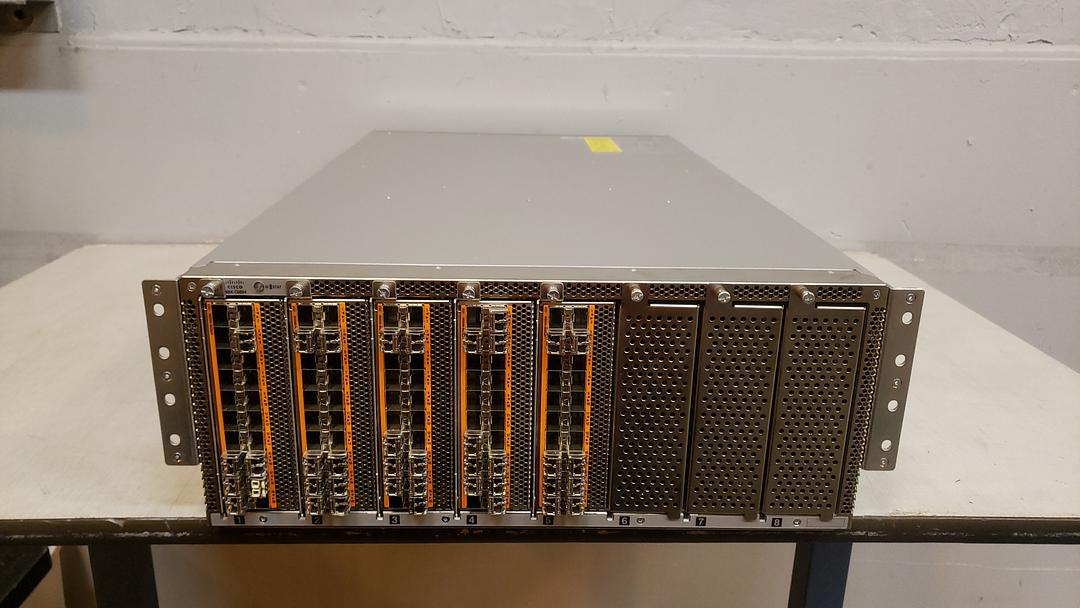 Cisco Nexus N6K-C6004(S6LLST9127)