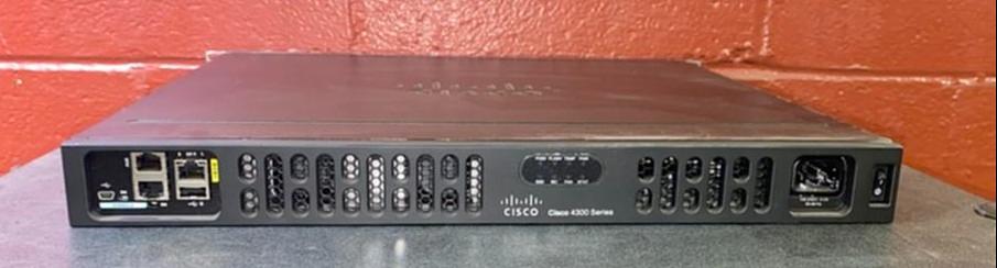 Cisco Systems 4300 Series ISR4331 Router(S6LLST4777)