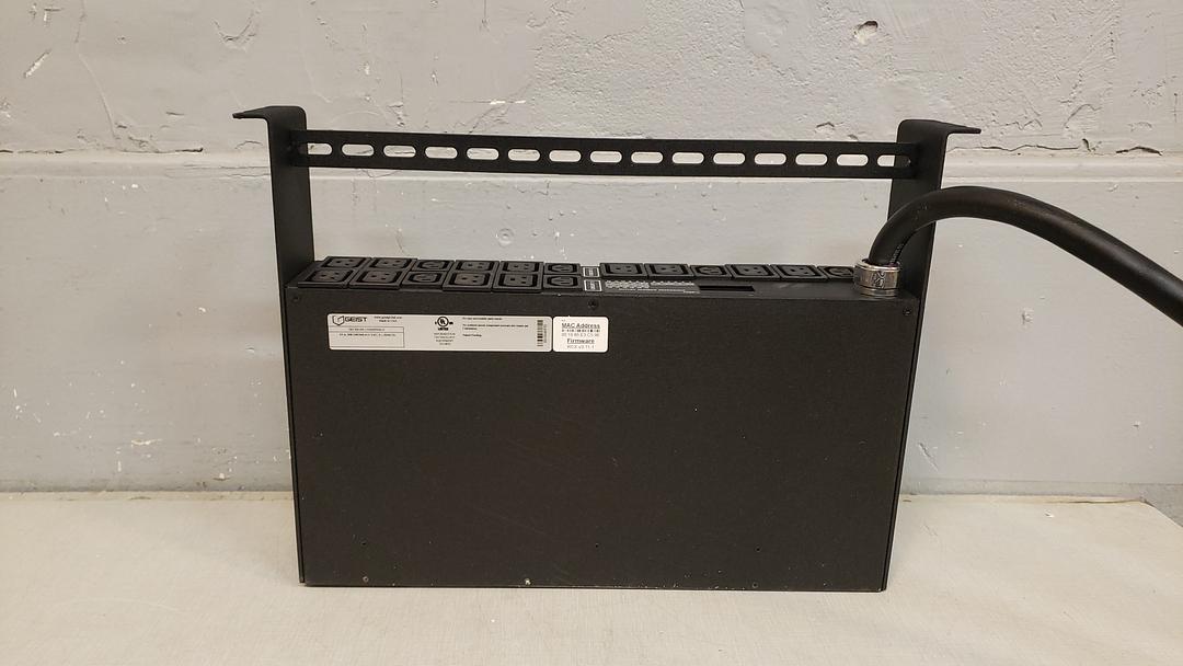 NEW Geist 2U PDU Strip 24A 2RCXR18315316BPS56D(S6LLST11178)