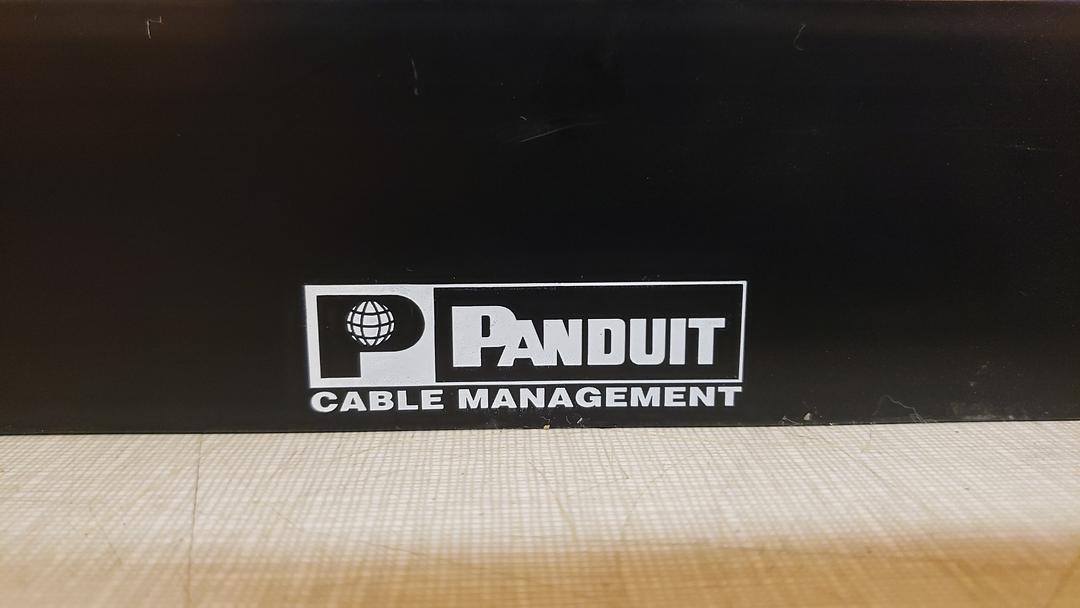 Lot of 6 Panduit Horizontal Cable Management 2 RU black(S6LLST11148)