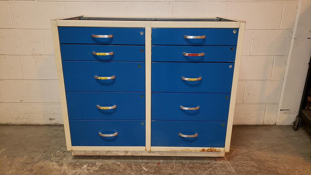 41" 10 Drawer Duralab Casework(S6LLST10056)