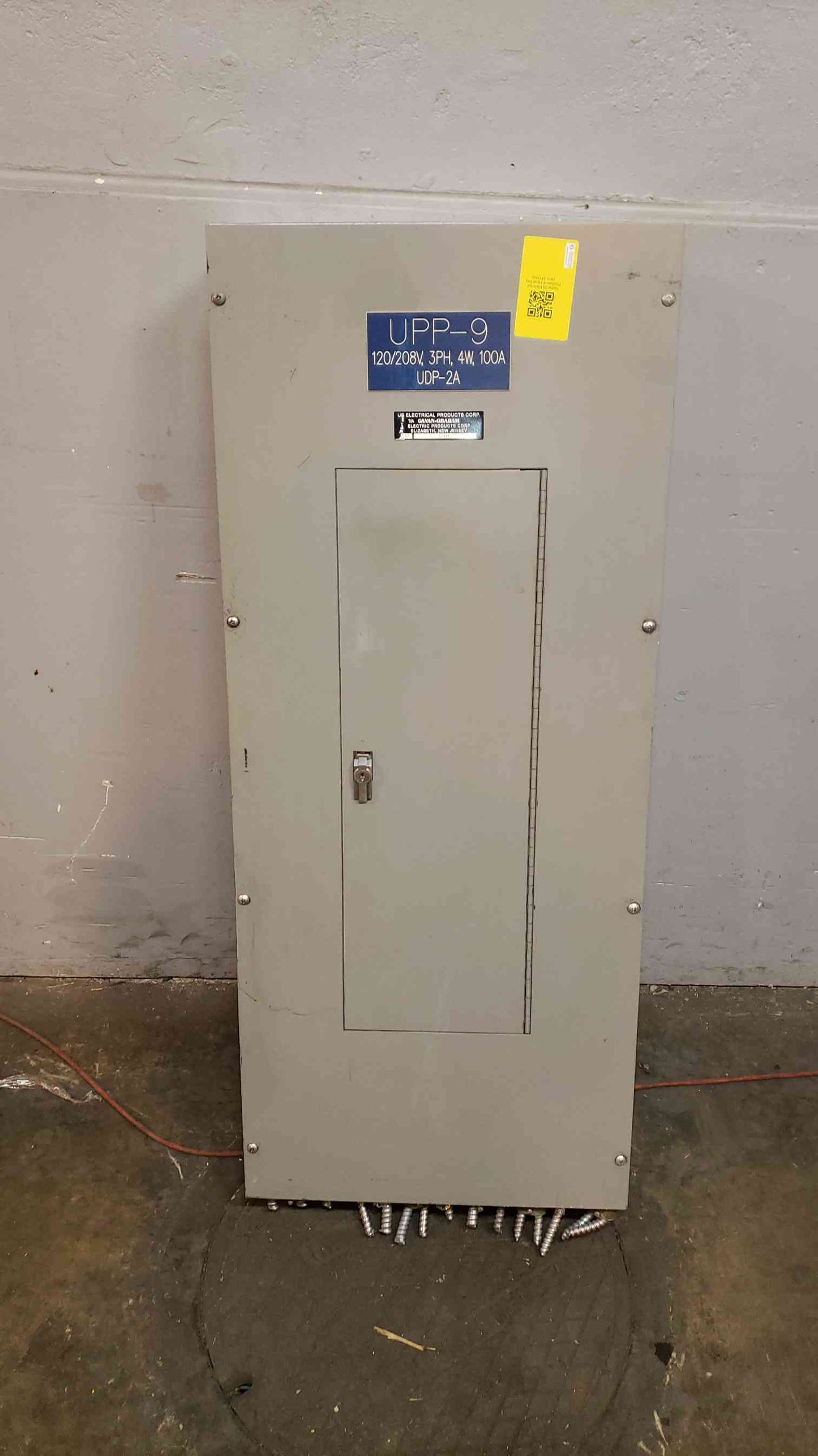 PRL1 100A 120/208v Breaker Panelboard 3Ph 4W(3915AA)