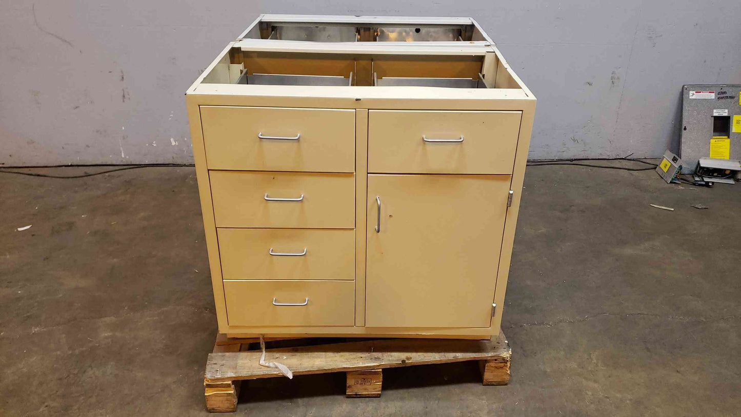 3' Jamestown Mixed Casework (SKU: 13970AA)(13970AA)