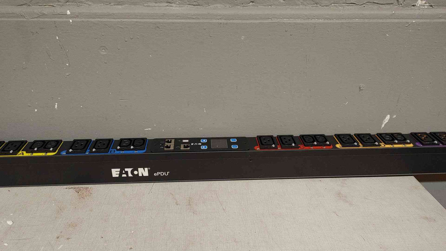 Eaton PDU Strip 200-240 EMA330-06 48A 50/60HZ(103429)