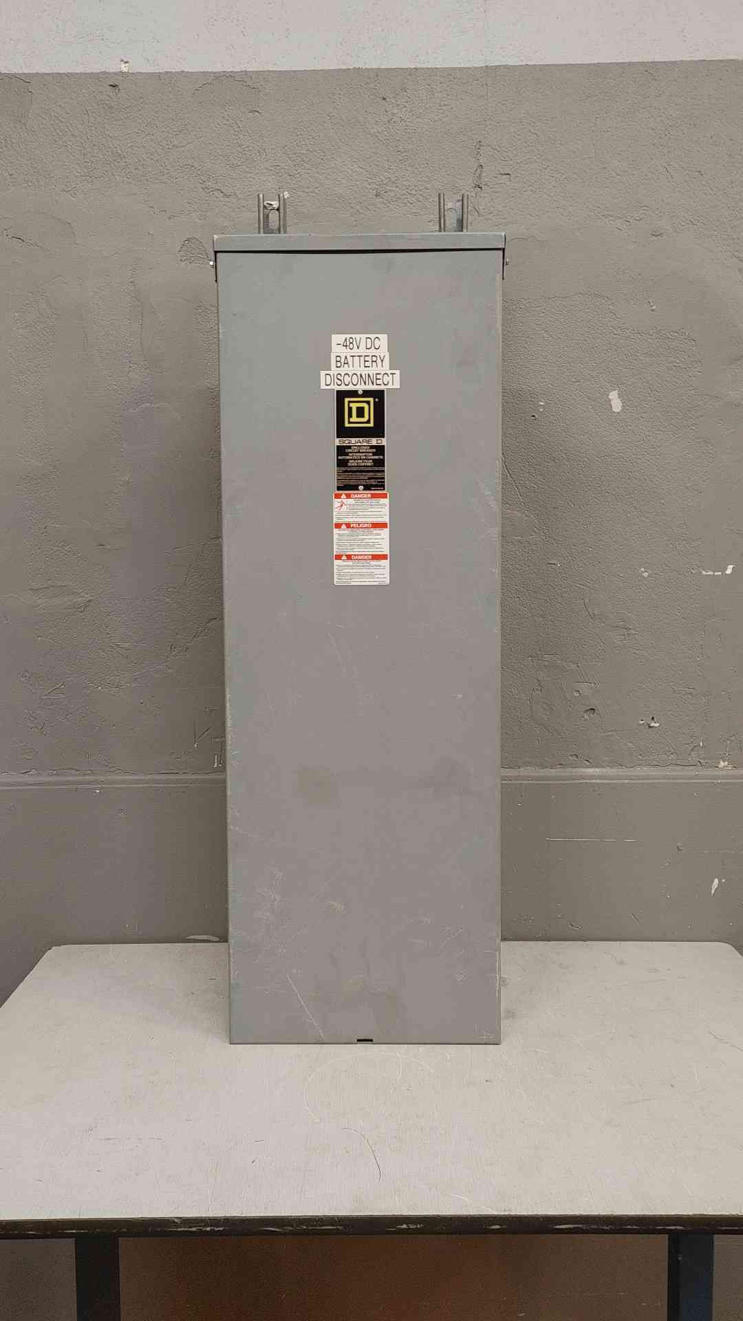 350A Square D Enclosed Circuit Breaker Interruptor 48V 40274-522-2(103729)