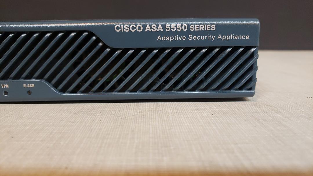 Lot of 3 Cisco ASA5550 Series Security Appliance Firewall(S6LLST7675)