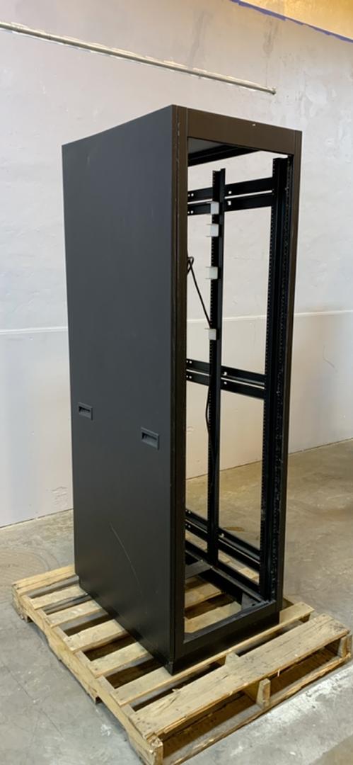 APW Server Rack(S6LLST8910)