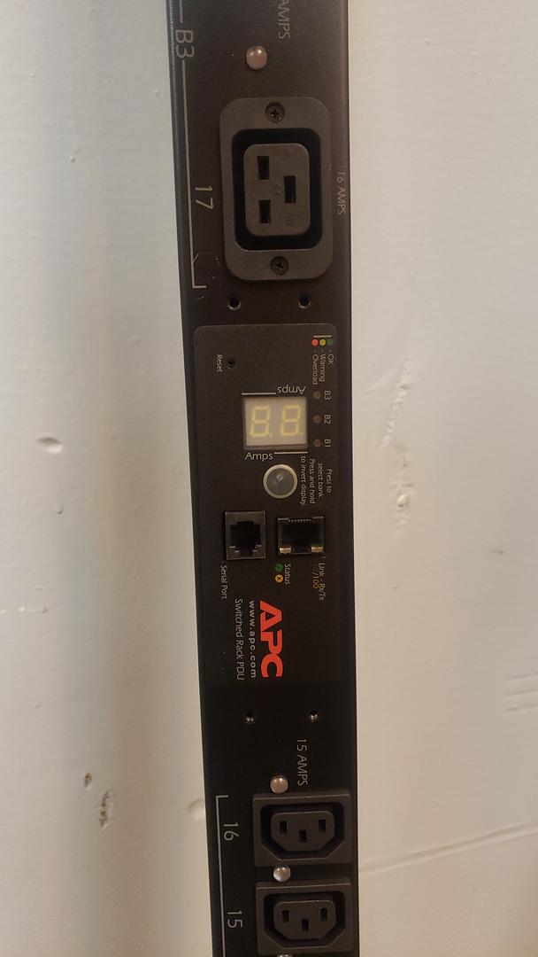 APC Switched PDU AP7968B 208V(S6LLST9063)