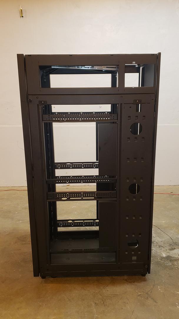 IBM SERVER RACK 9308 Front & Back Doors No Sides(S6LLST11049)