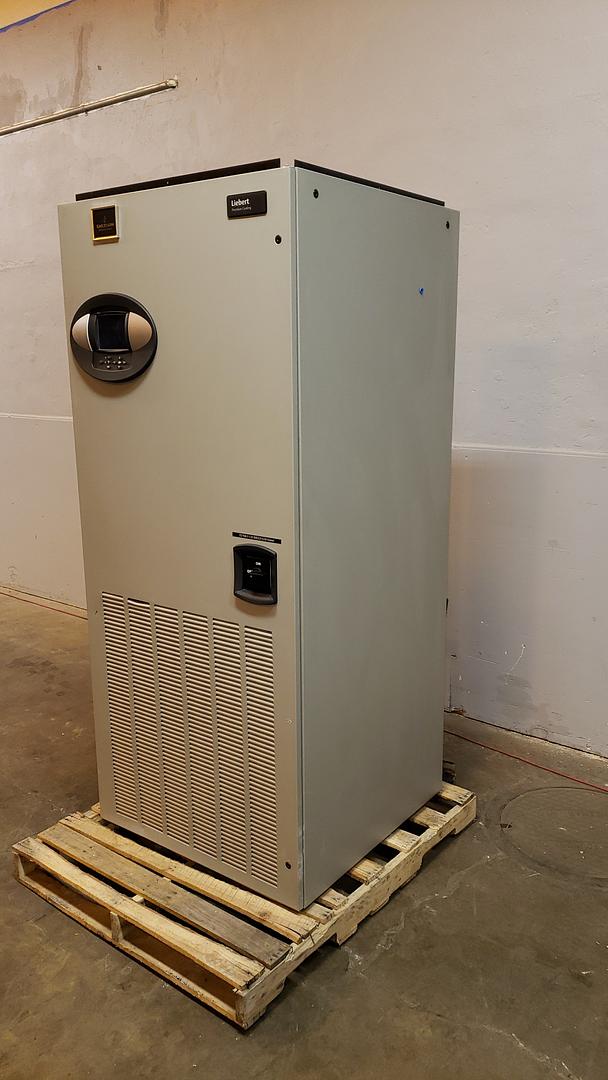 5 Ton Liebert BU102C Chilled Water AC 460v S6LLST11827(S6LLST11827)