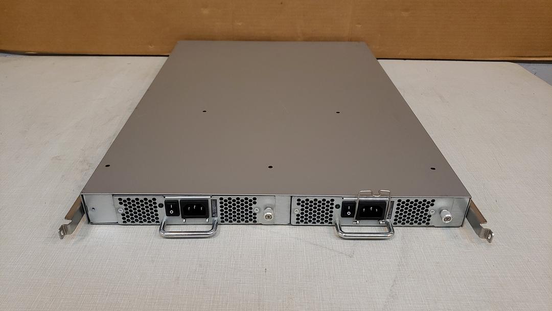 EMC Brocade DS-5100B 40 Port Switch(S6LLST8307)