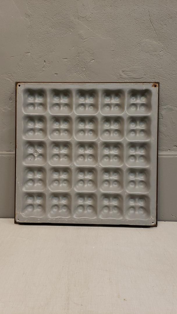 2x2 Raised Access White Floor Tiles HPL Trim(S6LLST11332)