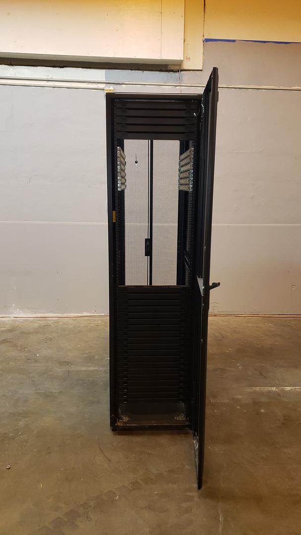 VERTIV Emerson Server Rack F8612 Doors & Sides(S6LLST10754)