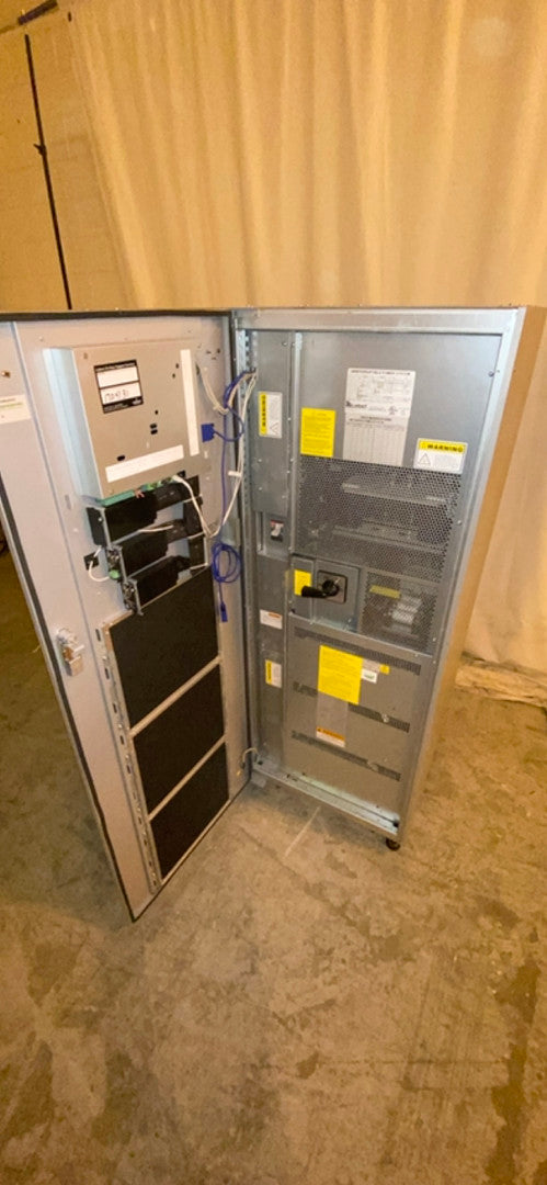 Liebert NXb 20 18KVA 208/120 2014 UPS(S6LLST3072)