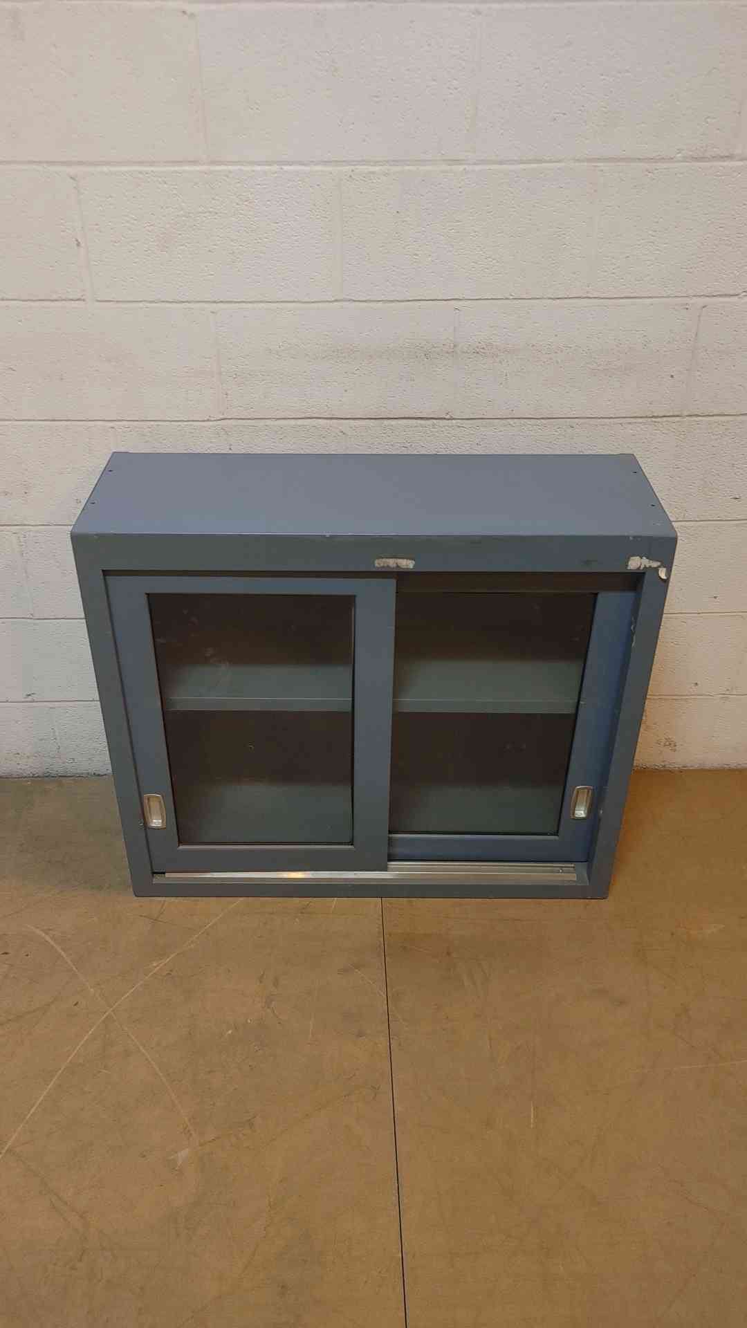 35" Overhead Recessed Cabinet (Q16582)(Q16582)