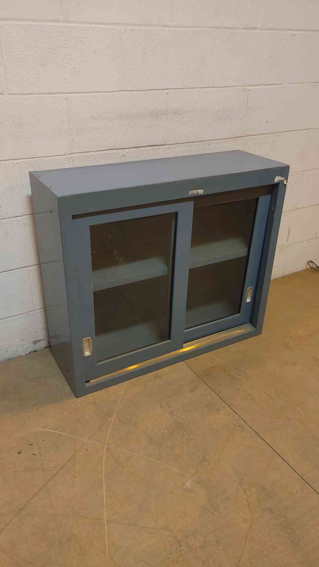 35" Overhead Recessed Cabinet (Q16582)(Q16582)