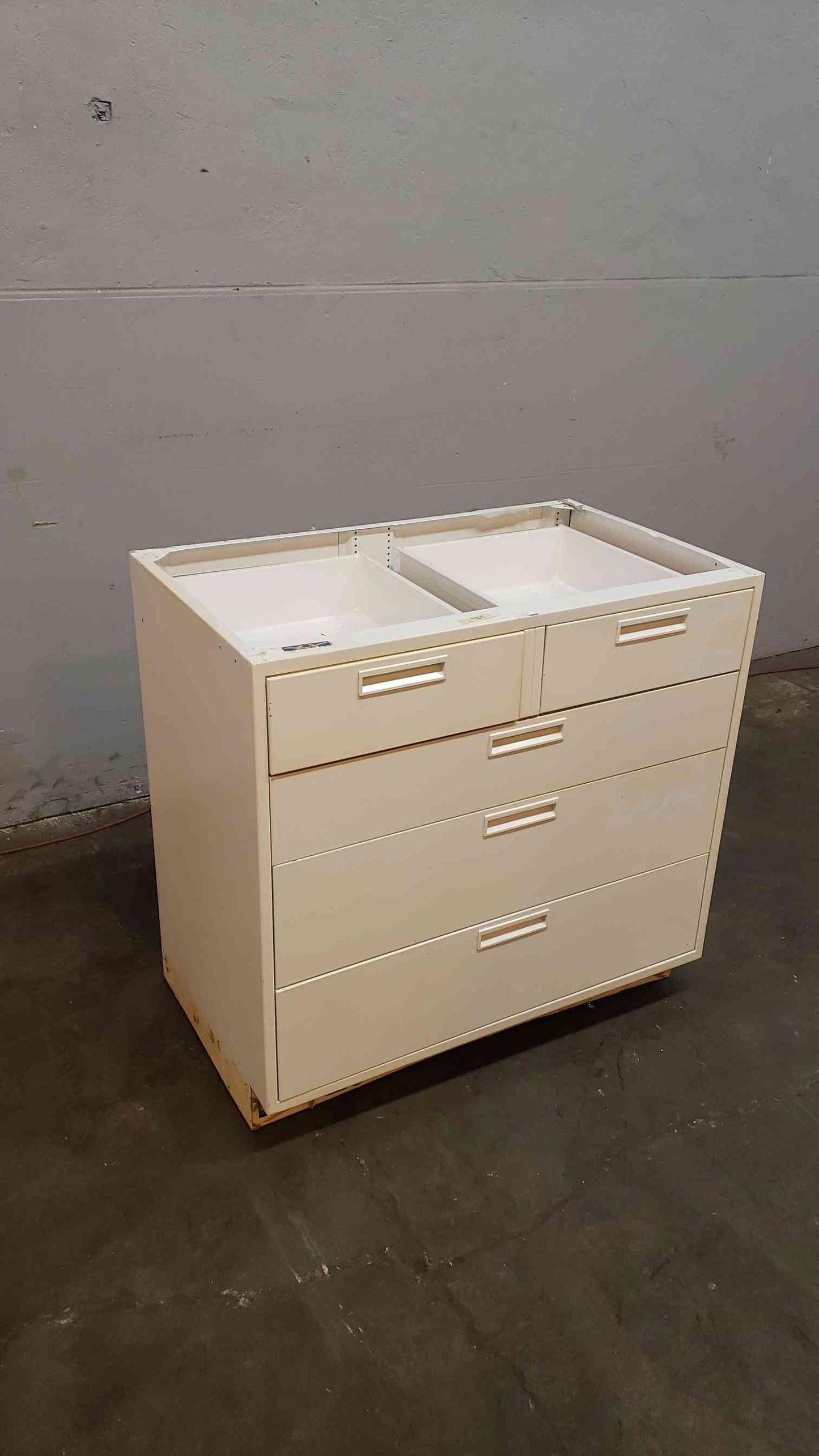 3' White Fisher Hamilton Casework W/ 5 Drawers(3874AA)