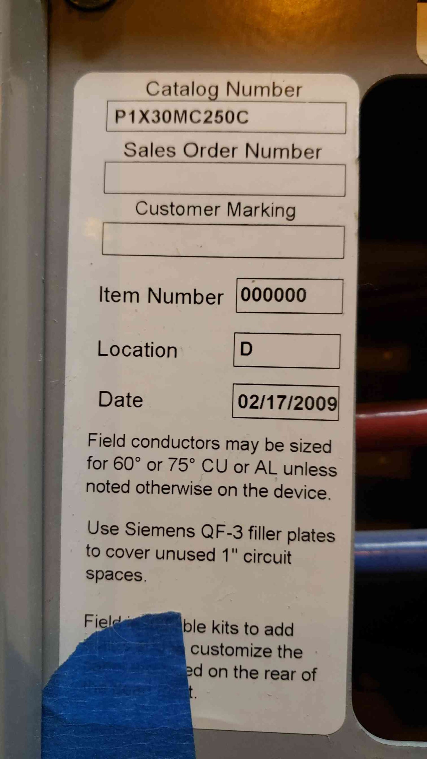 Siemens 250A Breaker Panelboard 100A Main Loaded 208v(Q16512)