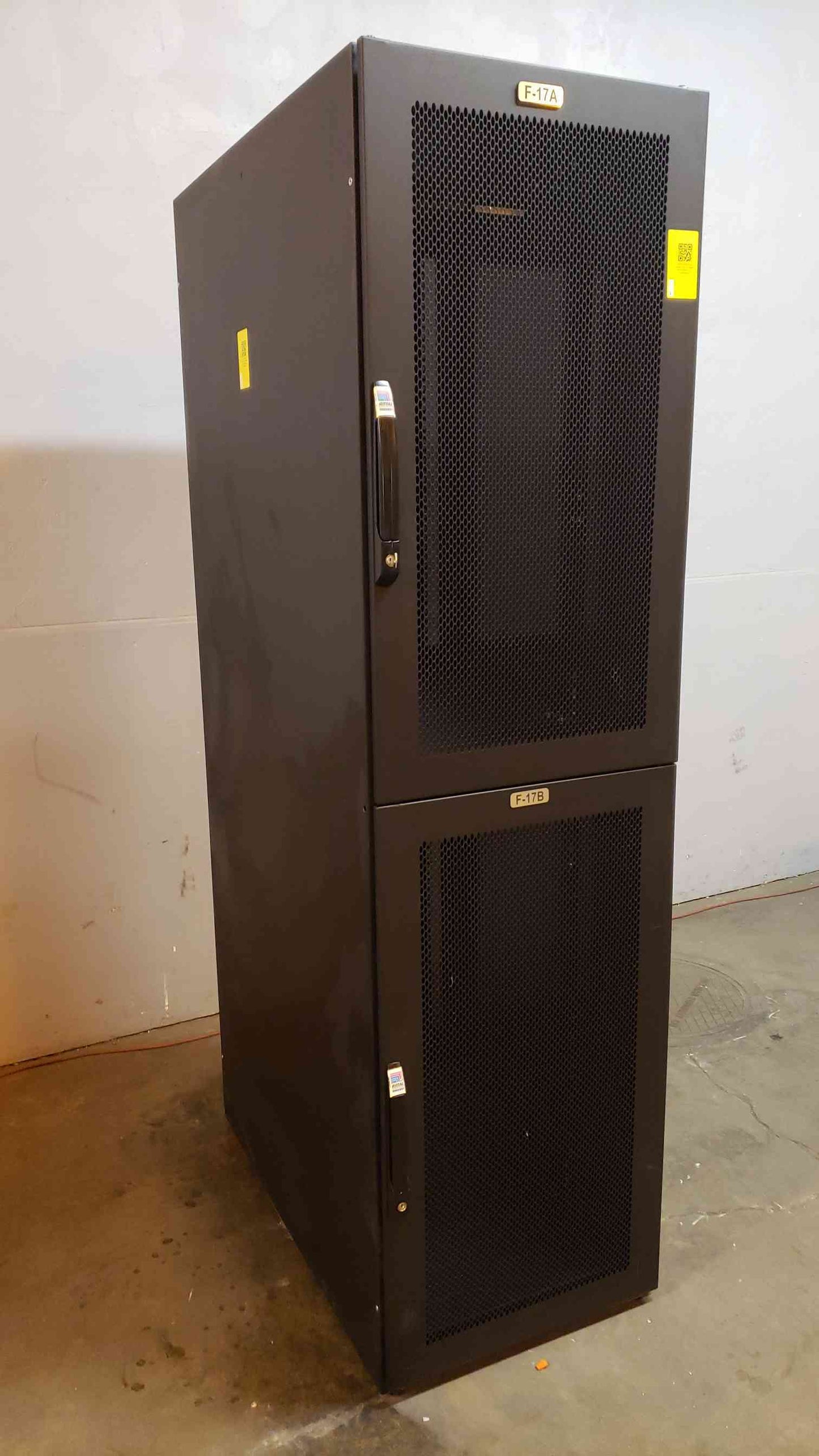 Server Rack Rittal Dual Compartment Fully Enclosed (SKU: 4449AA)(4449AA)