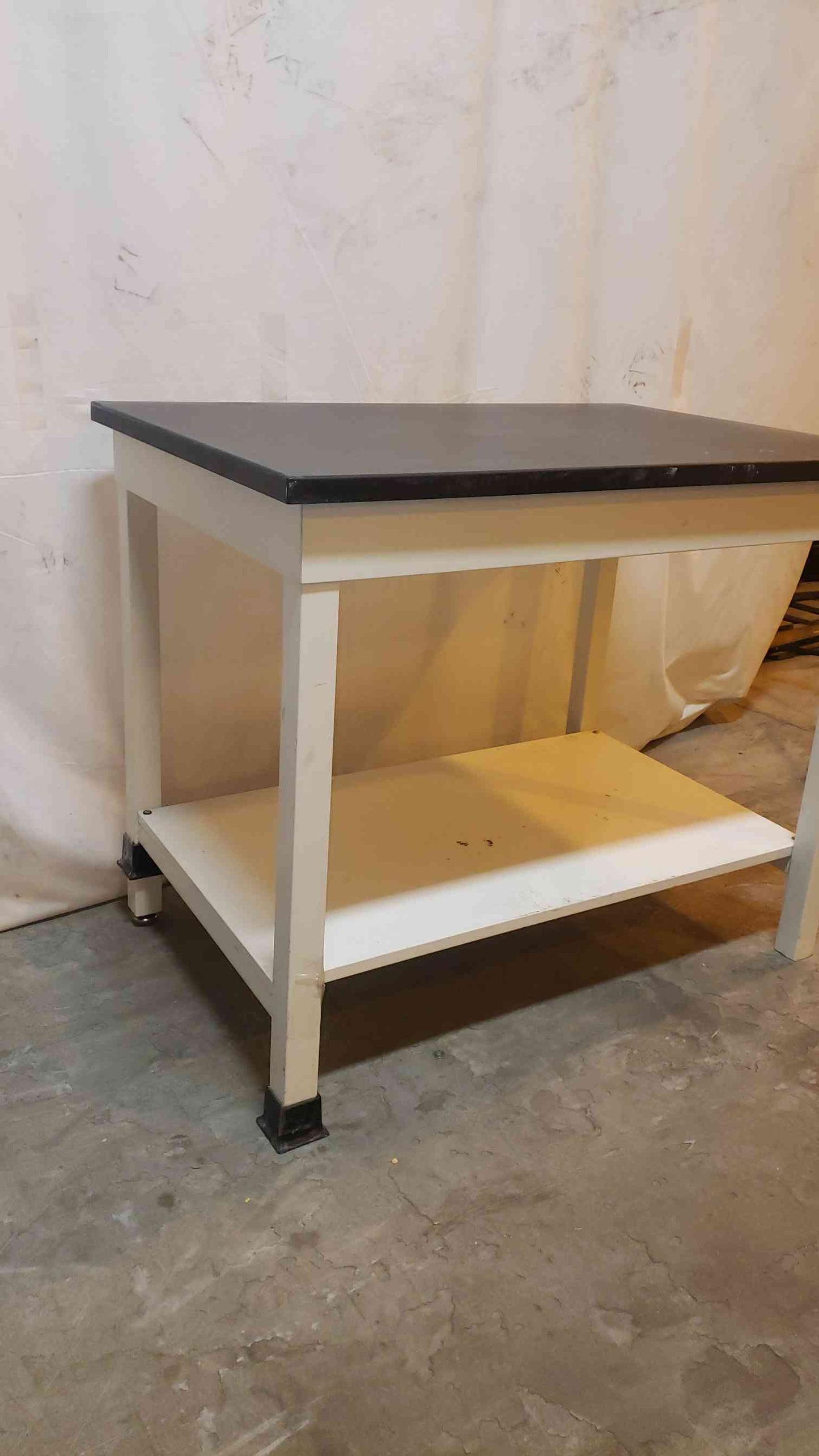 44" Black Epoxy Compact Lab Desk Table (1142AA)(1142AA)