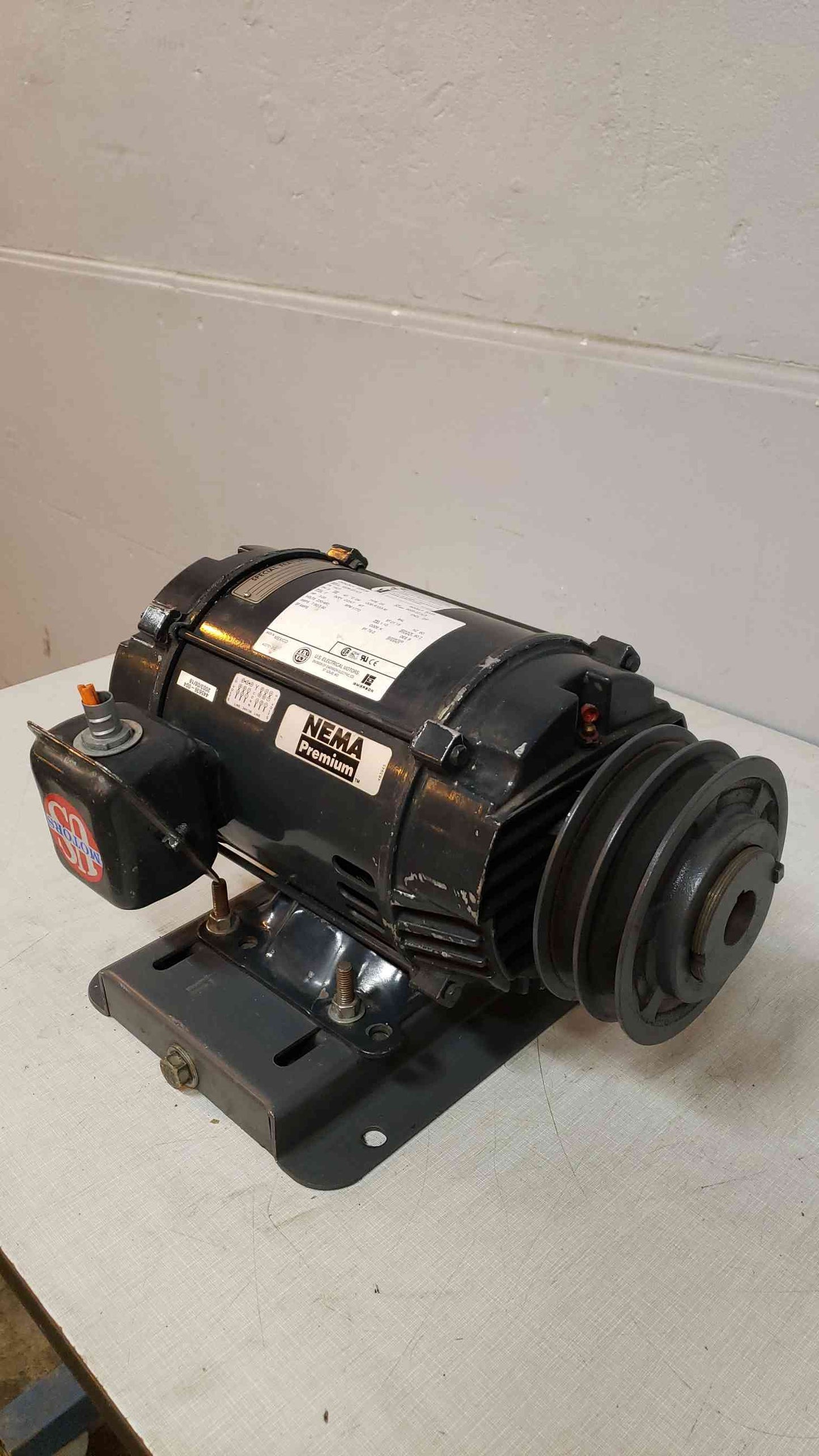 US Motors 3 Phase 3 HP R333 Motor (SKU: 1889AA)(1889AA)