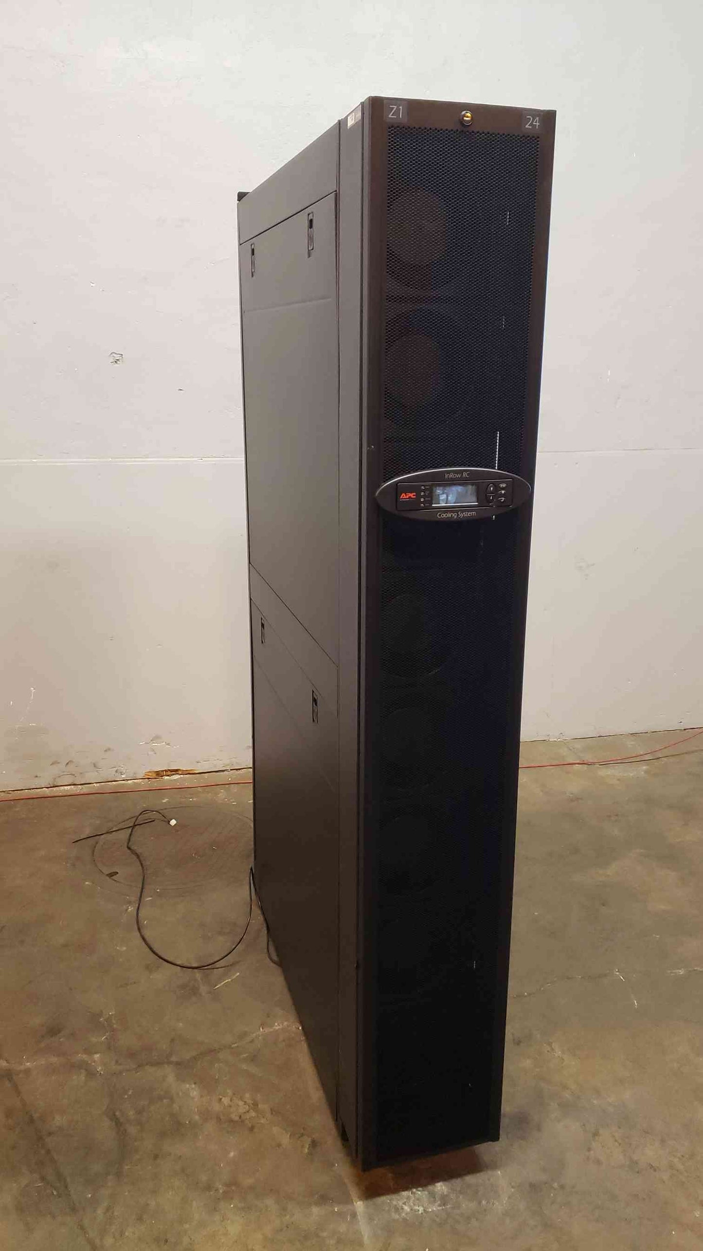 APC InRow ACRC RC COOLING Chilled Water ACRC100 (100704)(100704)