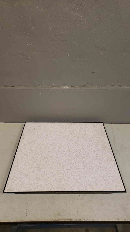 Tate 2x2 White And Grey Concrete Floor Tile(100602)