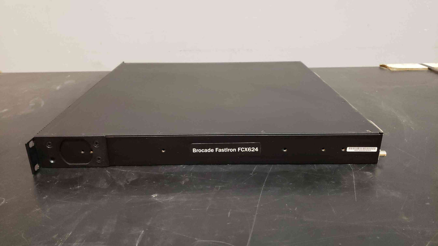 Brocade FastIron FCX624S 24-Port Gigabit Switch w/ 1x FCX-2SFPP-10G(2909AA)