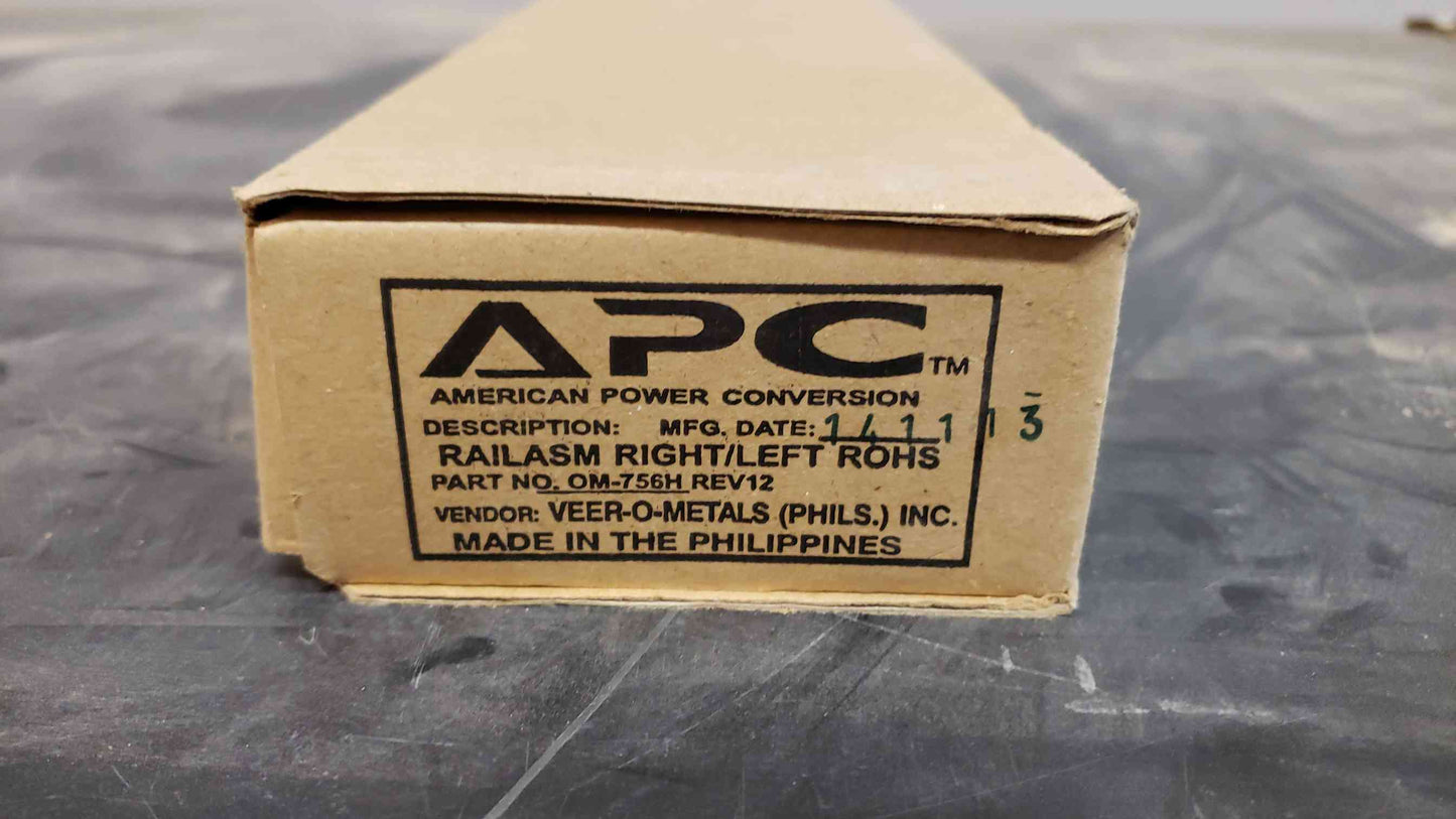 APC RAILASM RIGHT/LEFT ROHS OM-756H NEW(100910)