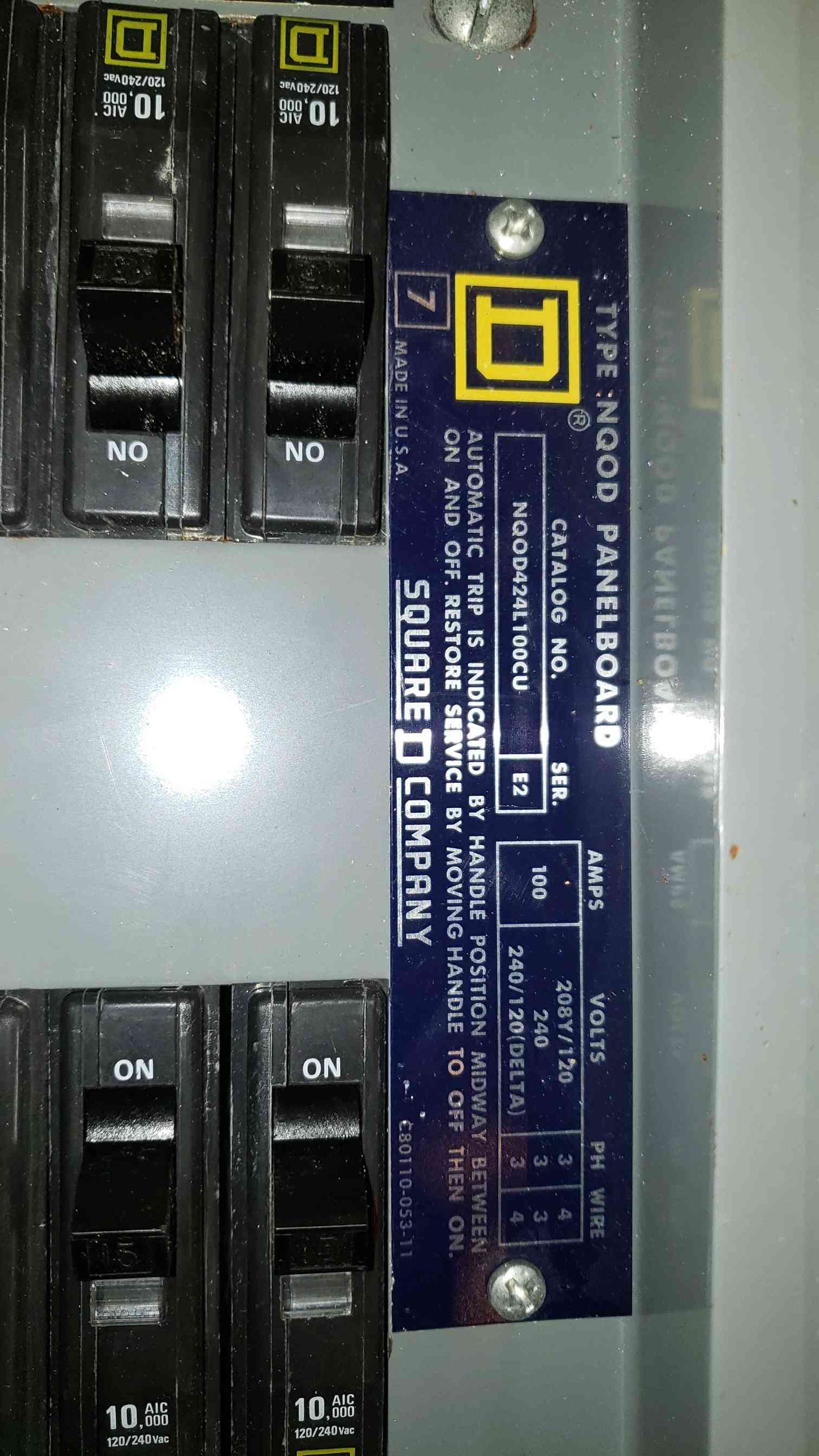 100A NQOD Square D Panel Board 120/208/240V MHC23S LOADED(100304)