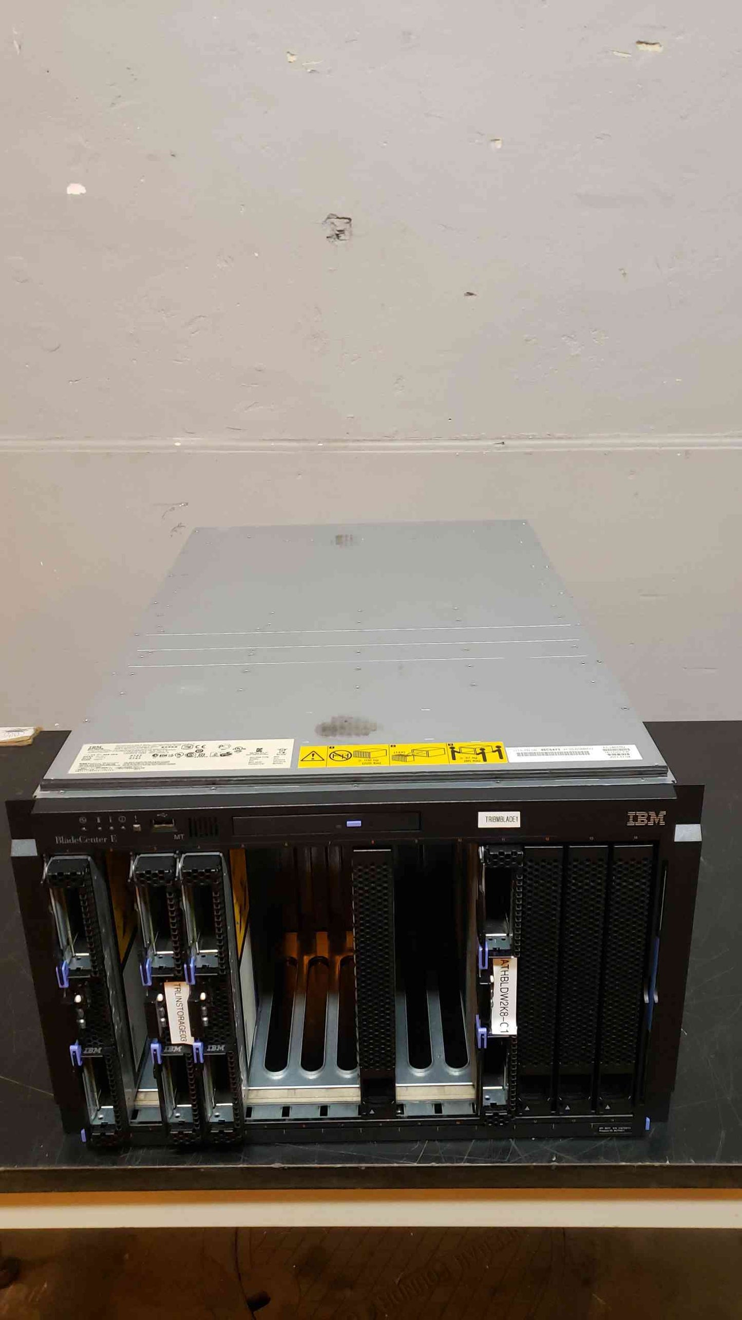 Lot of IBM, SuperMicro, SGI assorted Servers(104330)