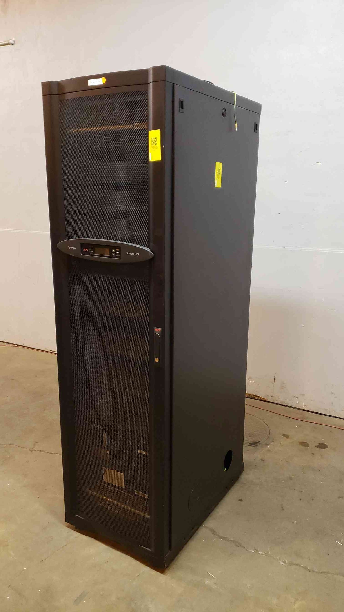 APC Symmetra PX UPS Cabinet SYCF40KF w/ STS (SKU: 3542AA)(3542AA)