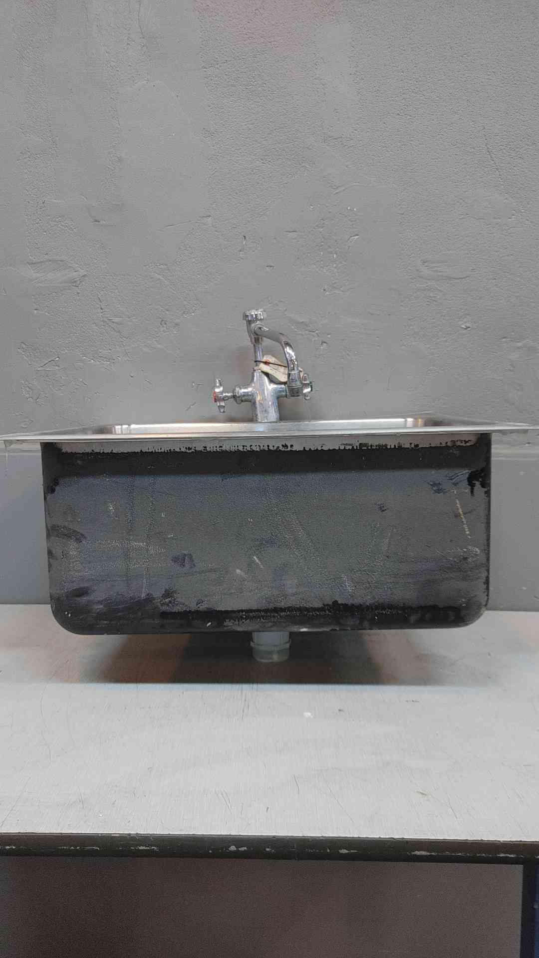 25" Stainless Steel Sink with Faucet (1619AA)(1619AA)