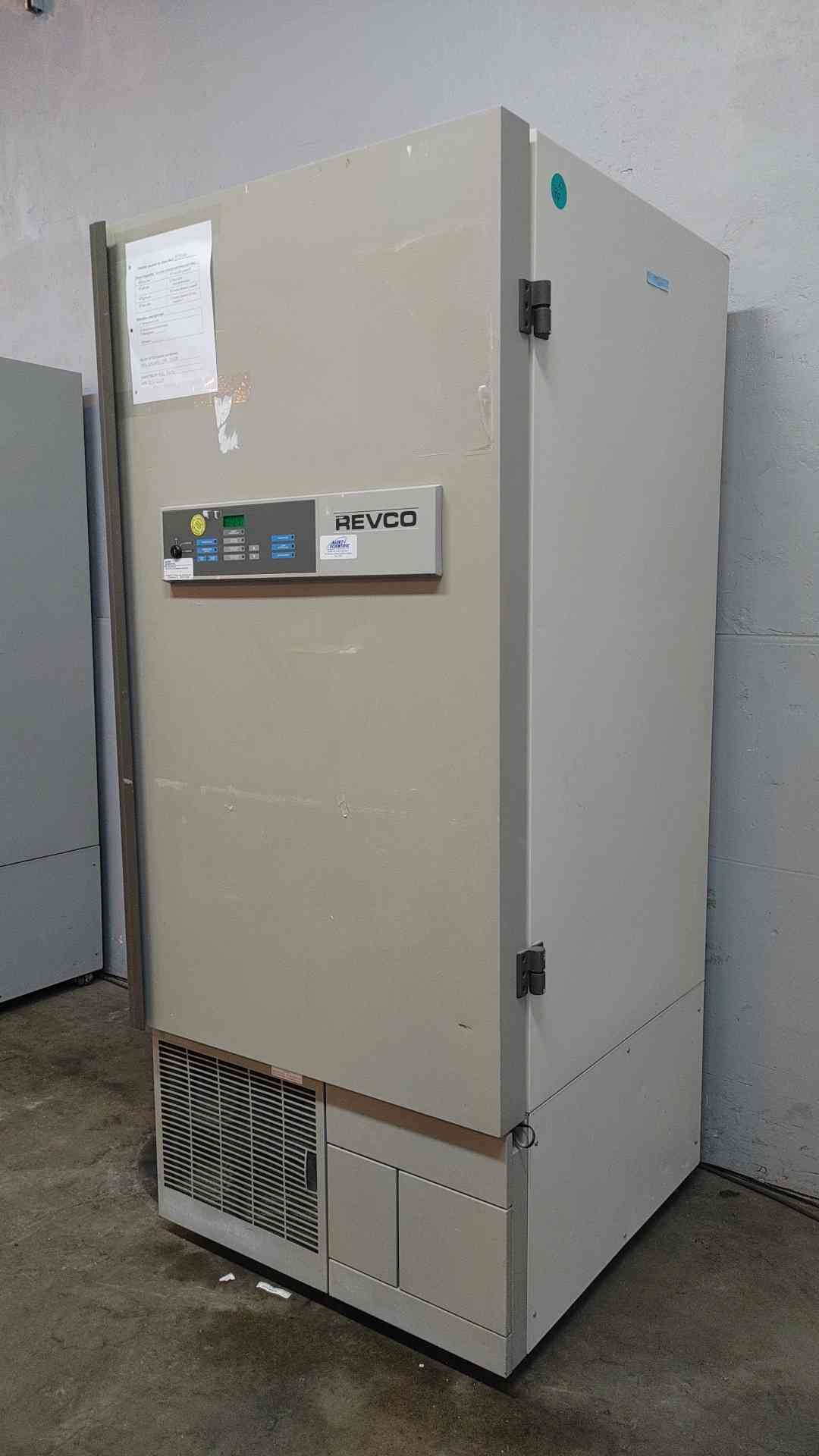 Revco ULT1740-7-A14 Ultra Low Temp Freezer AS-IS Trips Breaker (3128AA)(3128AA)