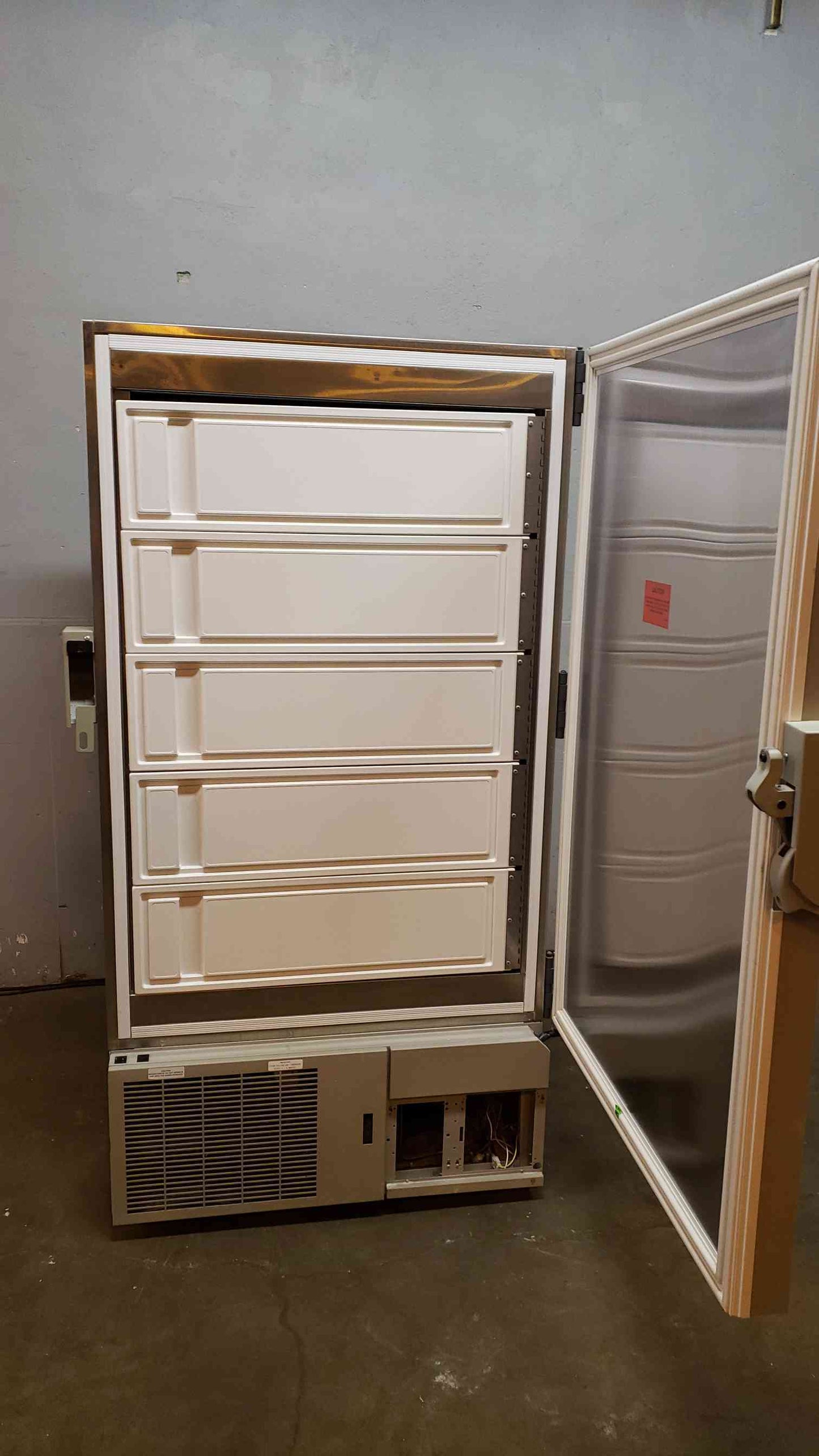 Thermo Fisher Scientific Special Purpose Refrigerator/Freezer ULT2586-9SI-D38 (SKU: 4598AA)(4598AA)