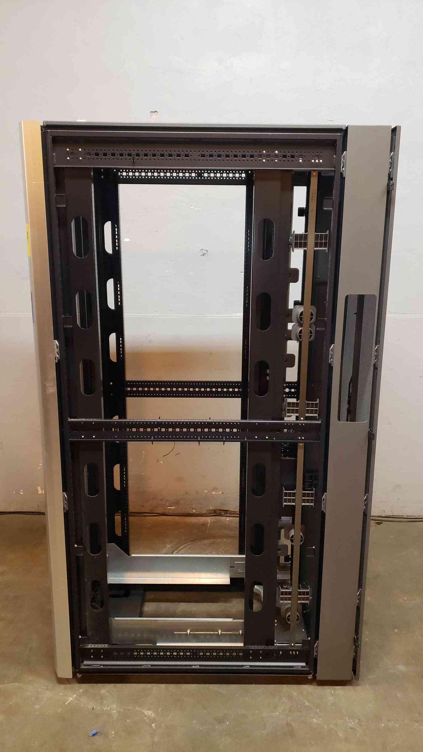 Hp Gen2 Server Rack 411333(5590AA)