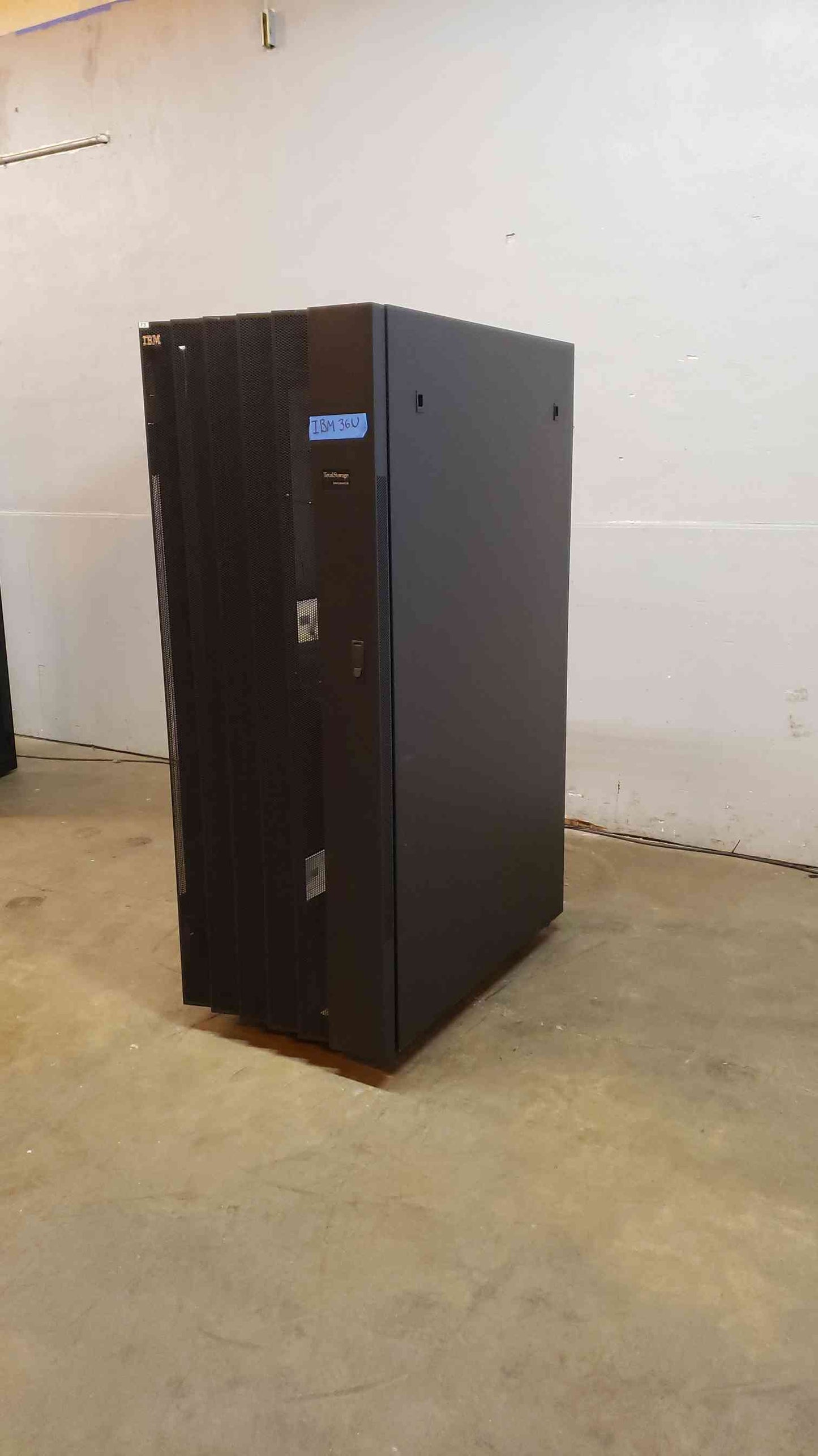 IBM 36U Server Rack 2109 C36 Short Height No Back (SKU: 5609AA)(5609AA)