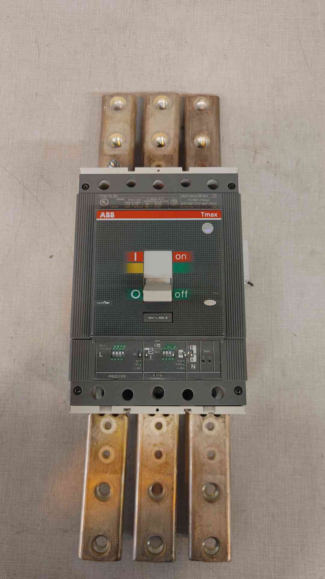 ABB Tmax T5L 400A Circuit Breaker (3618AA)(3618AA)