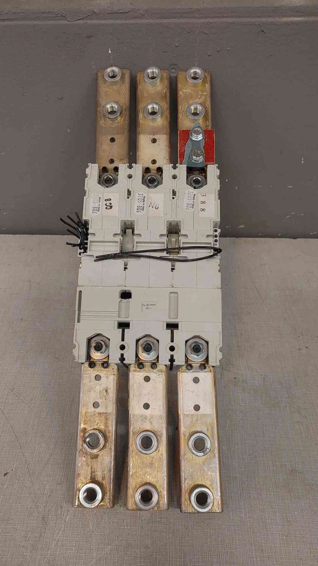 ABB Tmax T5L 400A Circuit Breaker (3618AA)(3618AA)