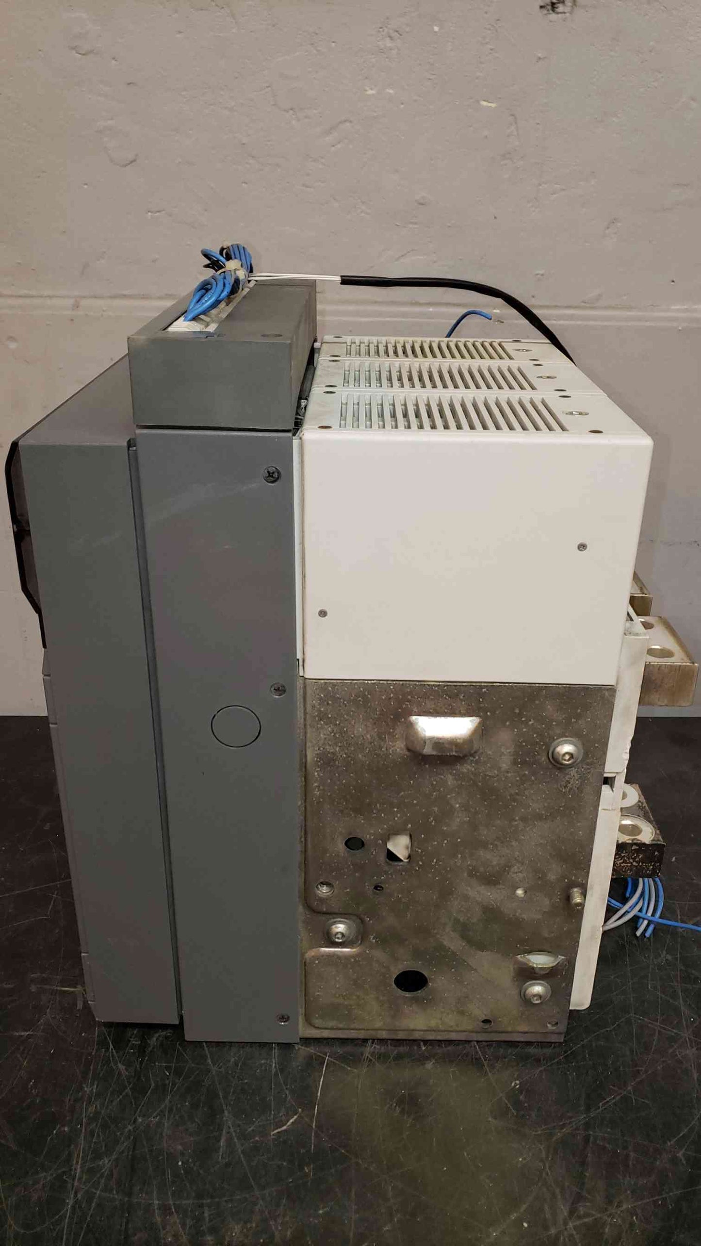 ABB SACE E2 1200A Breaker E2NA (SKU: 103160)(103160)