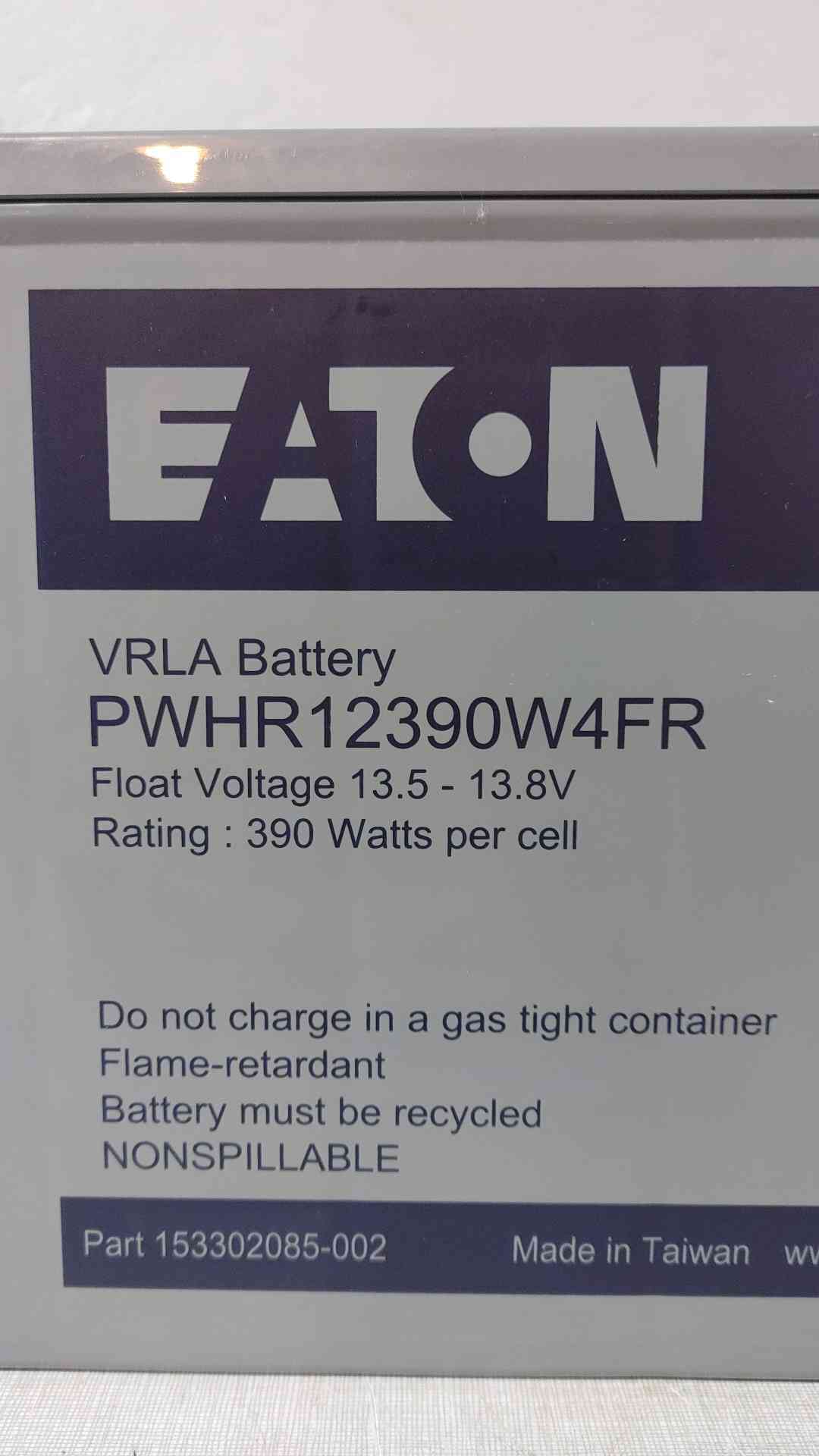 100 AH Eaton Power Battery 390 Watts PWHR12390W4FR(103347)