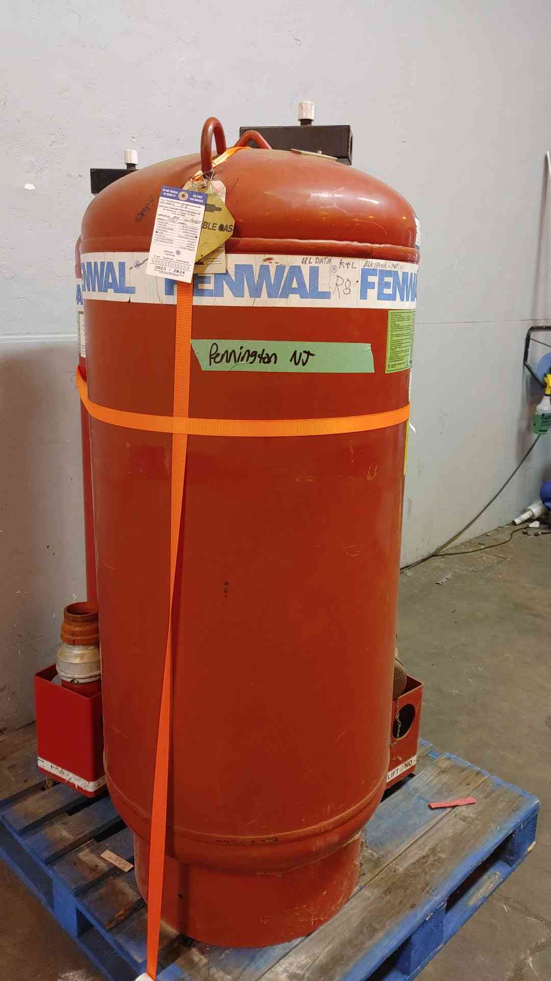 Fenwal Fire Suppression System 621 LBS FM-200 Agent(103933)